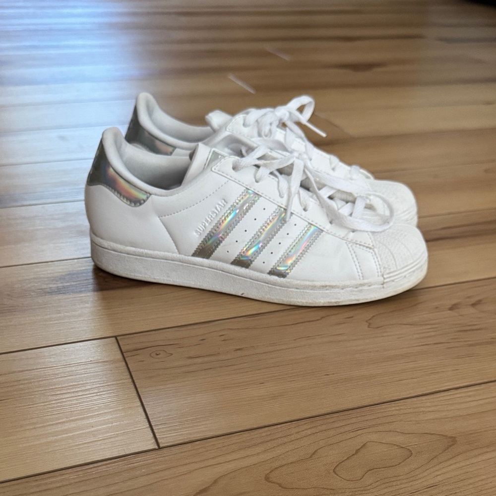 Adidas Kids/ Womens White Sneakers with Silver Stripes